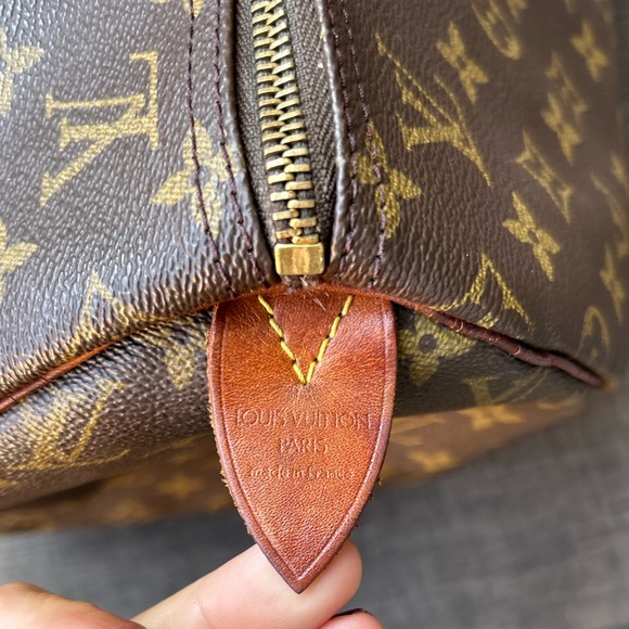Louis Vuitton Monogram Speedy 40 - Picture 7 of 16